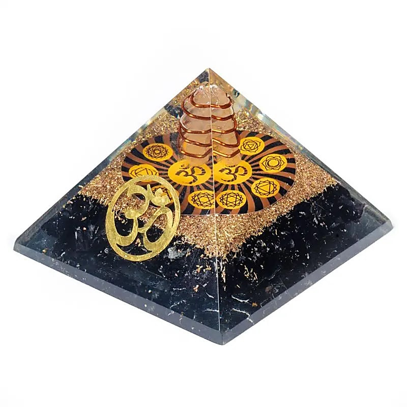 Orgonit Chakra-Pyramide – Schwarzer Turmalin mit Om-Symbol