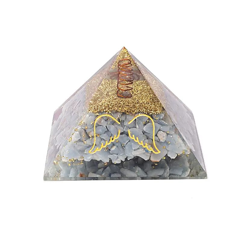 Orgonit-Pyramide – Angelit mit Engelsflügeln